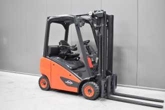 Used Forklift Truck LINDE H 14 T - 01 /58998/ GAS VIERRADFRONTSTAPLER (13072575) backdrop