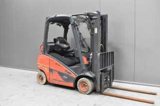 Used Forklift Truck LINDE H 18 T - 01 /58678/ GAS VIERRADFRONTSTAPLER (13065552) backdrop