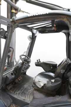 Used Forklift Truck LINDE H 30 D (3A) EVO 393-02 DIESEL VIERRADFRONTSTAPLER (13015814)