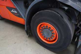 Used Forklift Truck LINDE H 30 D (3A) EVO 393-02 DIESEL VIERRADFRONTSTAPLER (13052976)