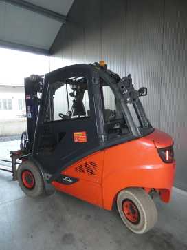 Used Forklift Truck LINDE H 30 D DIESEL VIERRADFRONTSTAPLER (13076058)