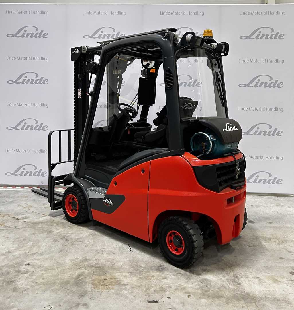 Used Forklift Truck LINDE H14T GAS VIERRADFRONTSTAPLER (13076192)