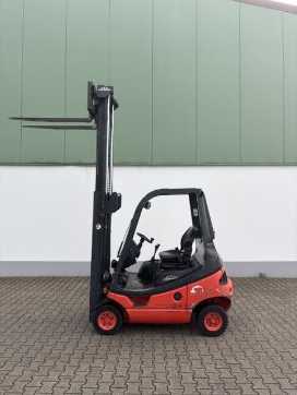 Used Forklift Truck LINDE H16D-03 DIESEL VIERRADFRONTSTAPLER (13050551) backdrop