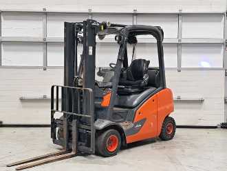 Used Forklift Truck LINDE H20T-01 GAS VIERRADFRONTSTAPLER (12954738) backdrop