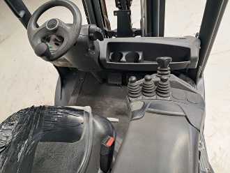 Used Forklift Truck LINDE H25D-02 DIESEL VIERRADFRONTSTAPLER (13027967)