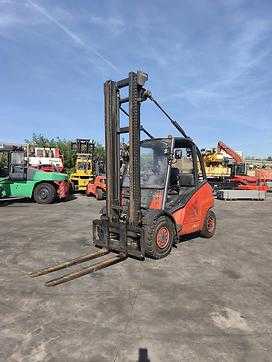 Used Forklift Truck LINDE H50D-01 DIESEL VIERRADFRONTSTAPLER (13075882) backdrop