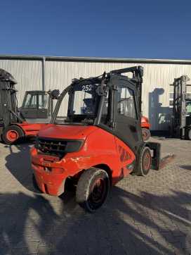Used Forklift Truck LINDE H50D-02/600 DIESEL VIERRADFRONTSTAPLER (13074421)
