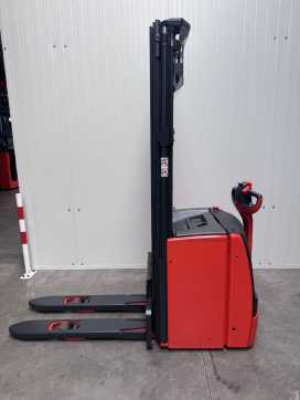 Used Forklift Truck LINDE L 14 i Triplex Initialhub ELEKTRO HOCHHUBWAGENDEICHSEL (13066506)