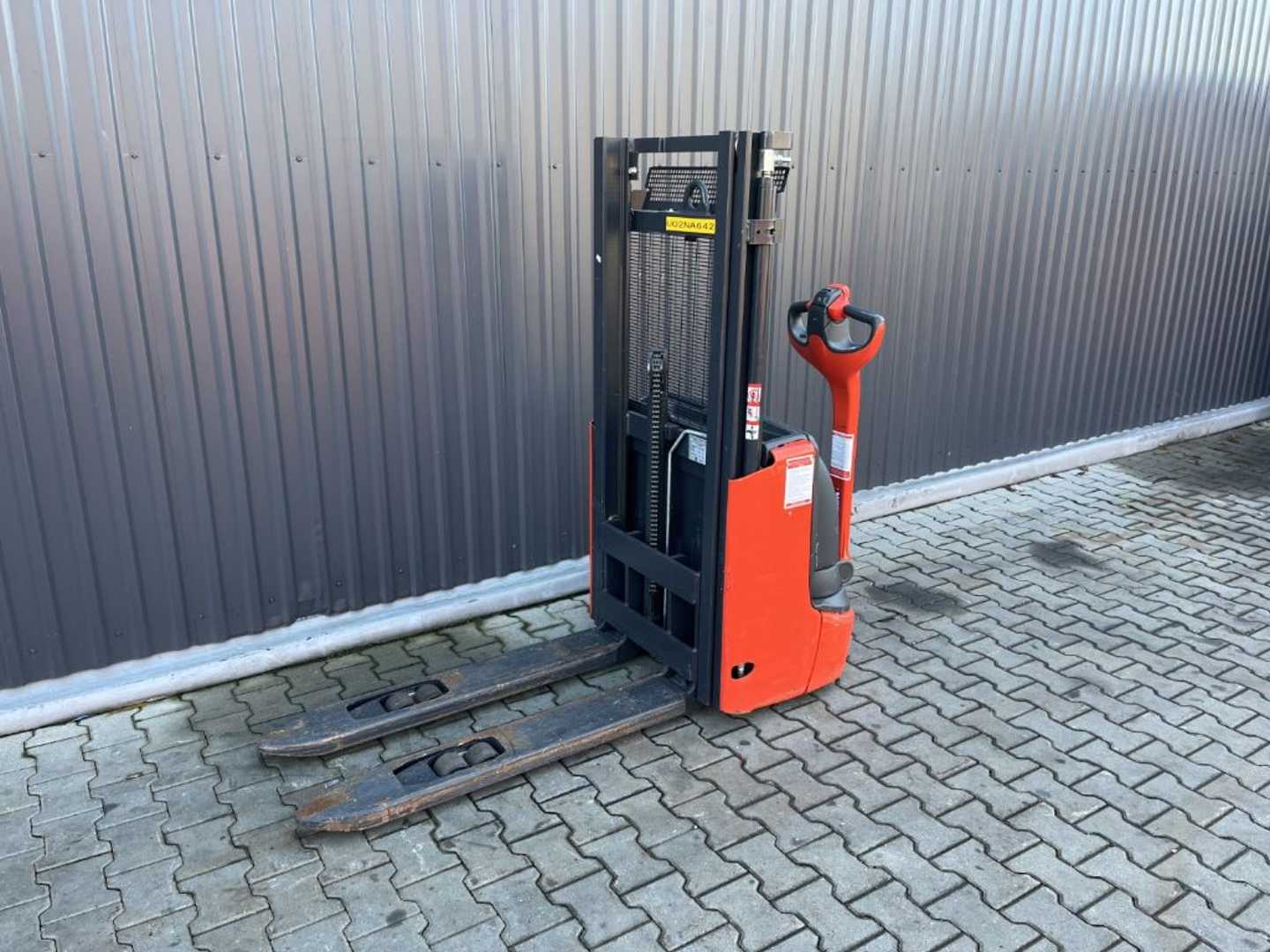Used Forklift Truck LINDE L12 ELEKTRO HOCHHUBWAGENDEICHSEL (13075963)