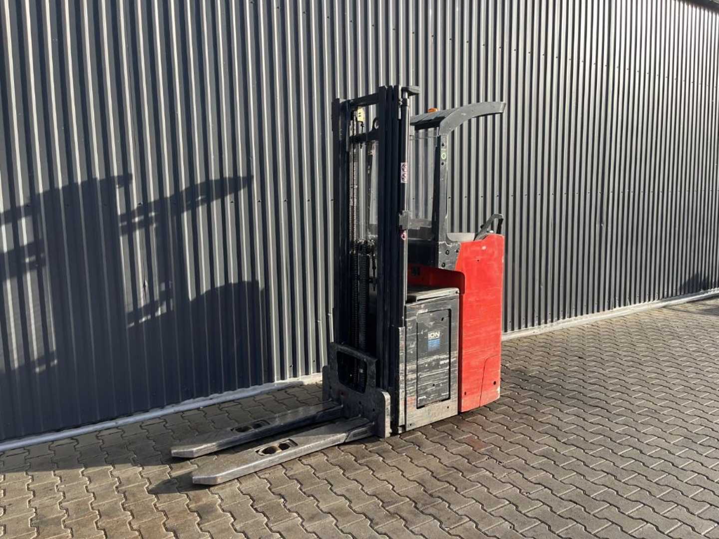 Used Forklift Truck LINDE L16R ELEKTRO HOCHHUBWAGENFAHRERSITZ (13065372)