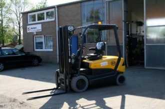Used Forklift Truck OM XE 30 ac ELEKTRO VIERRADFRONTSTAPLER (12910488)