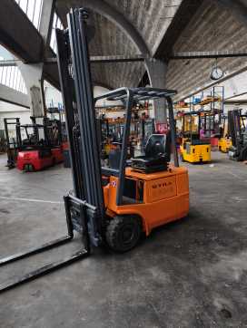Used Forklift Truck STILL R50-15 ELEKTRO DREIRADFRONTSTAPLER (13072507) backdrop