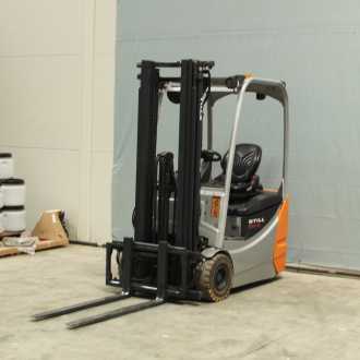 Used Forklift Truck STILL RX-50-15 ELEKTRO DREIRADFRONTSTAPLER (13076947) backdrop