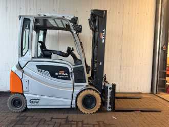 Used Forklift Truck STILL RX60-30 ELEKTRO VIERRADFRONTSTAPLER (13069237) backdrop