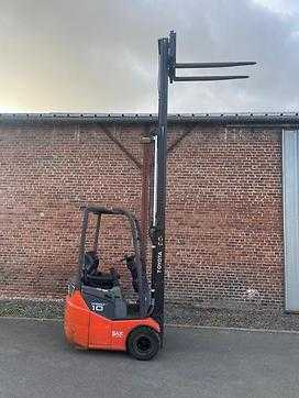 Used Forklift Truck TOYOTA 7FBEST10 ELEKTRO DREIRADFRONTSTAPLER (13075838)