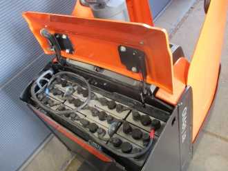 Used Forklift Truck TOYOTA LPE200 ELEKTRO NIEDERHUBWAGENFAHRERSTAND (13075563)