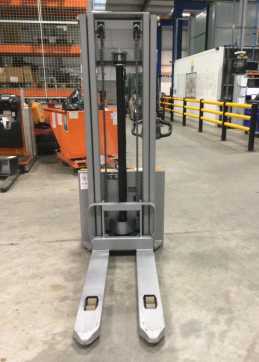 Used Forklifts STILL Pedestrian pallet stacker ECV10 (Offer 12857660)