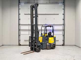 Used Forklift Truck AISLE_MASTER AM20WHE ELEKTRO VIERRADFRONTSTAPLER (12918335) backdrop