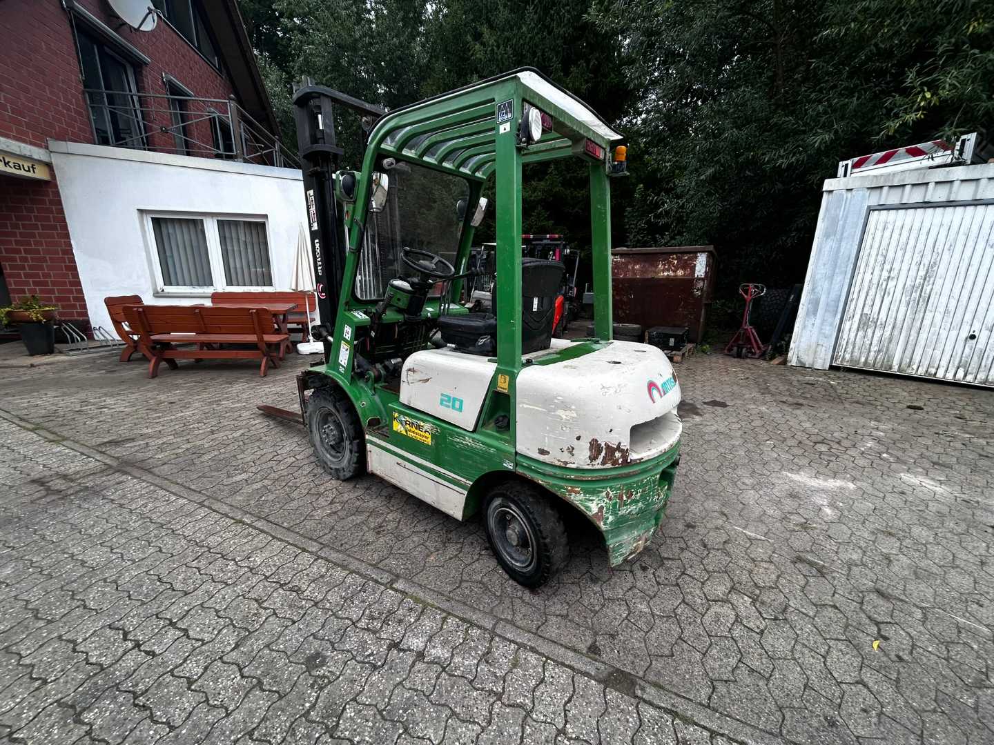 Used Forklift Truck ARTISON FD20.40 DIESEL VIERRADFRONTSTAPLER (13072184)