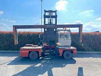 Used Forklift Truck BATTIONI_PAGANI HT 5 KB DIESEL SEITENSTAPLER (13054737) backdrop