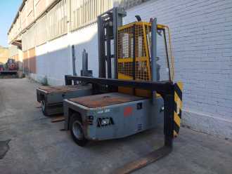 Used Forklift Truck BAUMANN HX30-26 DIESEL SCHUBMASTSTAPLER (13040177) backdrop
