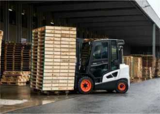Used Forklift Truck BOBCAT D 35 S 9 DIESEL VIERRADFRONTSTAPLER (13035236)