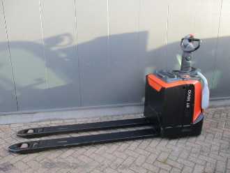 Used Forklift Truck BT LPE200 ELEKTRO NIEDERHUBWAGENFAHRERSTAND (13058237) backdrop