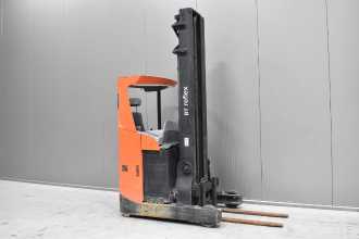 Used Forklift Truck BT RRE 160 /58259/ ELEKTRO SCHUBMASTSTAPLER (13066447) backdrop