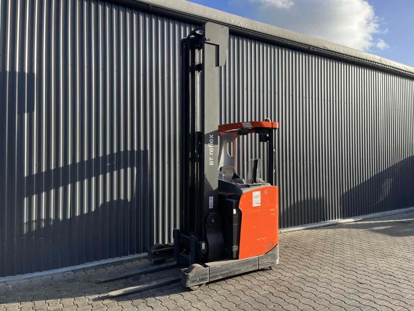 Used Forklift Truck BT RRE140H ELEKTRO SCHUBMASTSTAPLER (13075647)