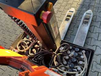 Used Forklift Truck BT SWE080L ELEKTRO HOCHHUBWAGENDEICHSEL (13075459)