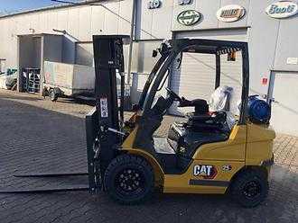 Used Forklift Truck CATERPILLAR CAT GP25N GAS VIERRADFRONTSTAPLER (13065251)
