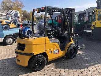 Used Forklift Truck CATERPILLAR CAT GP35N GAS VIERRADFRONTSTAPLER (13068994)