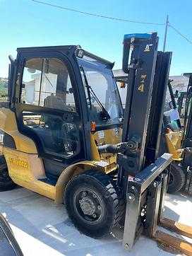 Used Forklift Truck CATERPILLAR DP40NT DIESEL VIERRADFRONTSTAPLER (13053046)