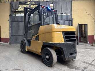 Used Forklift Truck CATERPILLAR DP55N DIESEL VIERRADFRONTSTAPLER (13012226)