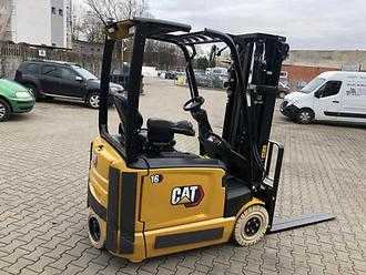 Used Forklift Truck CATERPILLAR EP16ACNT ELEKTRO DREIRADFRONTSTAPLER (13063214)