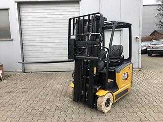 Used Forklift Truck CATERPILLAR EP16ACNT ELEKTRO DREIRADFRONTSTAPLER (13063214)