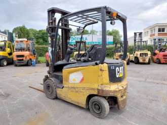 Used Forklift Truck CATERPILLAR EP25CN ELEKTRO VIERRADFRONTSTAPLER (12994253)