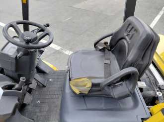 Used Forklift Truck CATERPILLAR GP25N GAS VIERRADFRONTSTAPLER (12999265)
