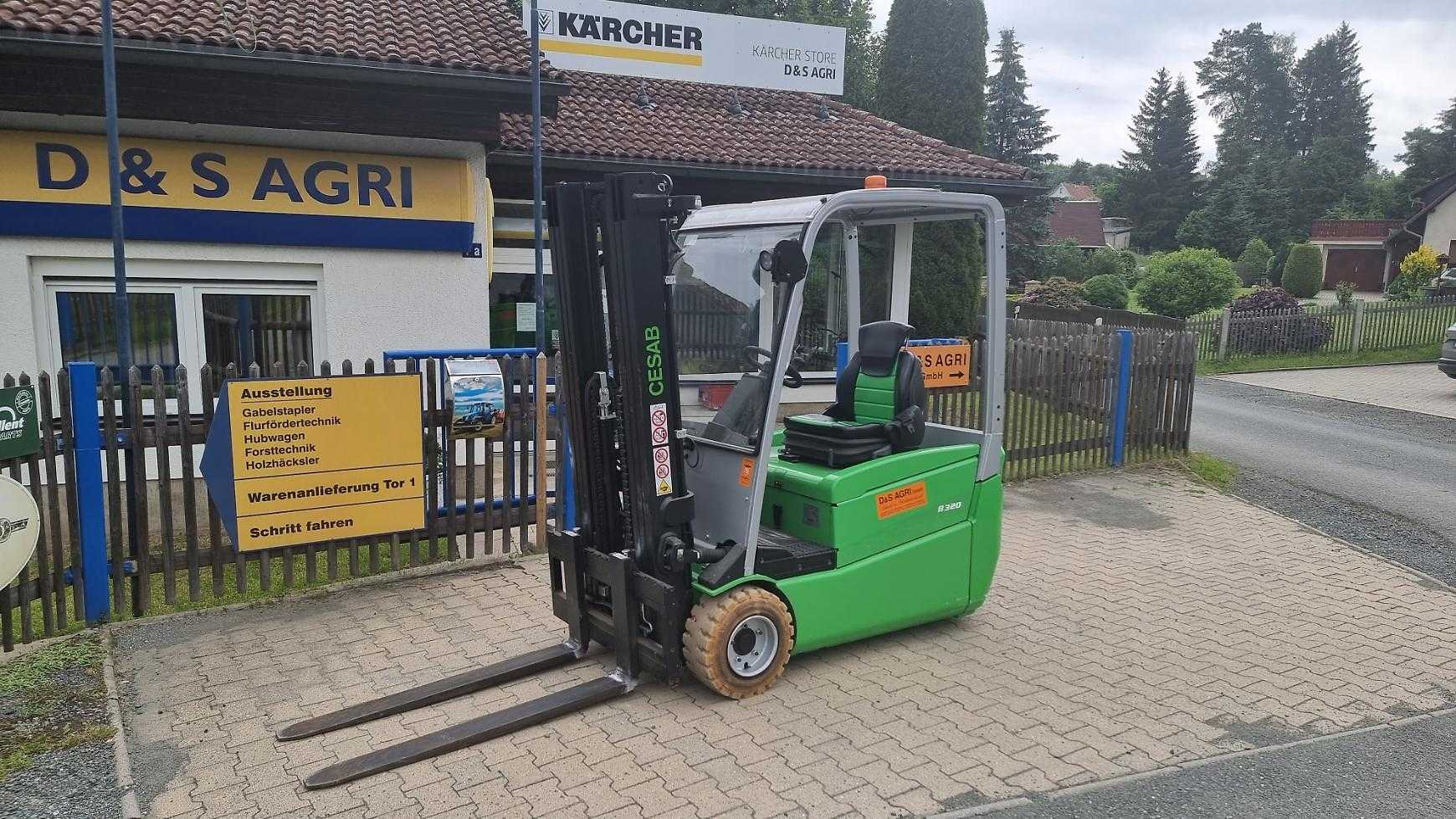 Used Forklift Truck CESAB B320 ELEKTRO DREIRADFRONTSTAPLER (13062738)