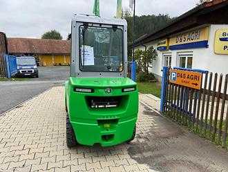 Used Forklift Truck CESAB M330DV DIESEL VIERRADFRONTSTAPLER (13062734)