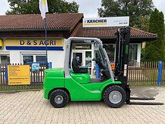 Used Forklift Truck CESAB M330DV DIESEL VIERRADFRONTSTAPLER (13062734)