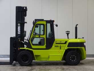 Used Forklift Truck CLARK C80D900 - TRIPLEX - DEMO DIESEL VIERRADFRONTSTAPLER (12931261)