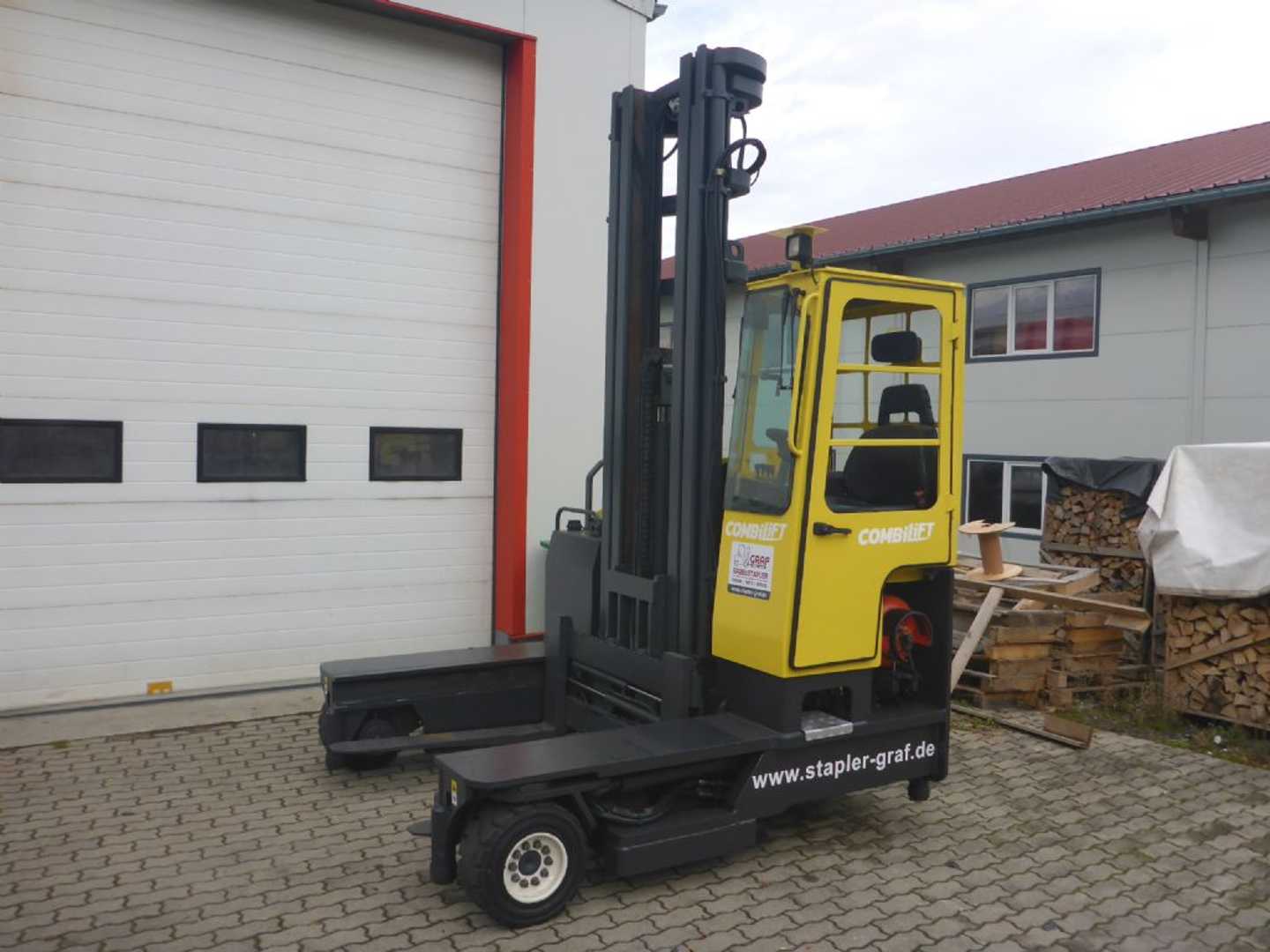 Used Forklift Truck COMBILIFT C4000 GAS VIERWEGESTAPLER (12829955)