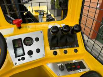 Used Forklift Truck COMBILIFT C4000EST / Electric / Battery 2023 year ELEKTRO VIERWEGESTAPLER (13063118)