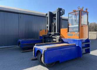 Used Forklift Truck COMBILIFT ESL140/20/41FL ELEKTRO SEITENSTAPLER (13031002) backdrop