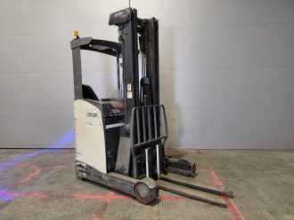 Used Forklift Truck CROWN ESR 5260 ELEKTRO SCHUBMASTSTAPLER (13048325)
