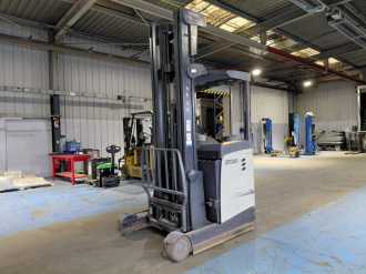 Used Forklift Truck CROWN ESR5260-1.4 ELEKTRO SCHUBMASTSTAPLER (13000528)