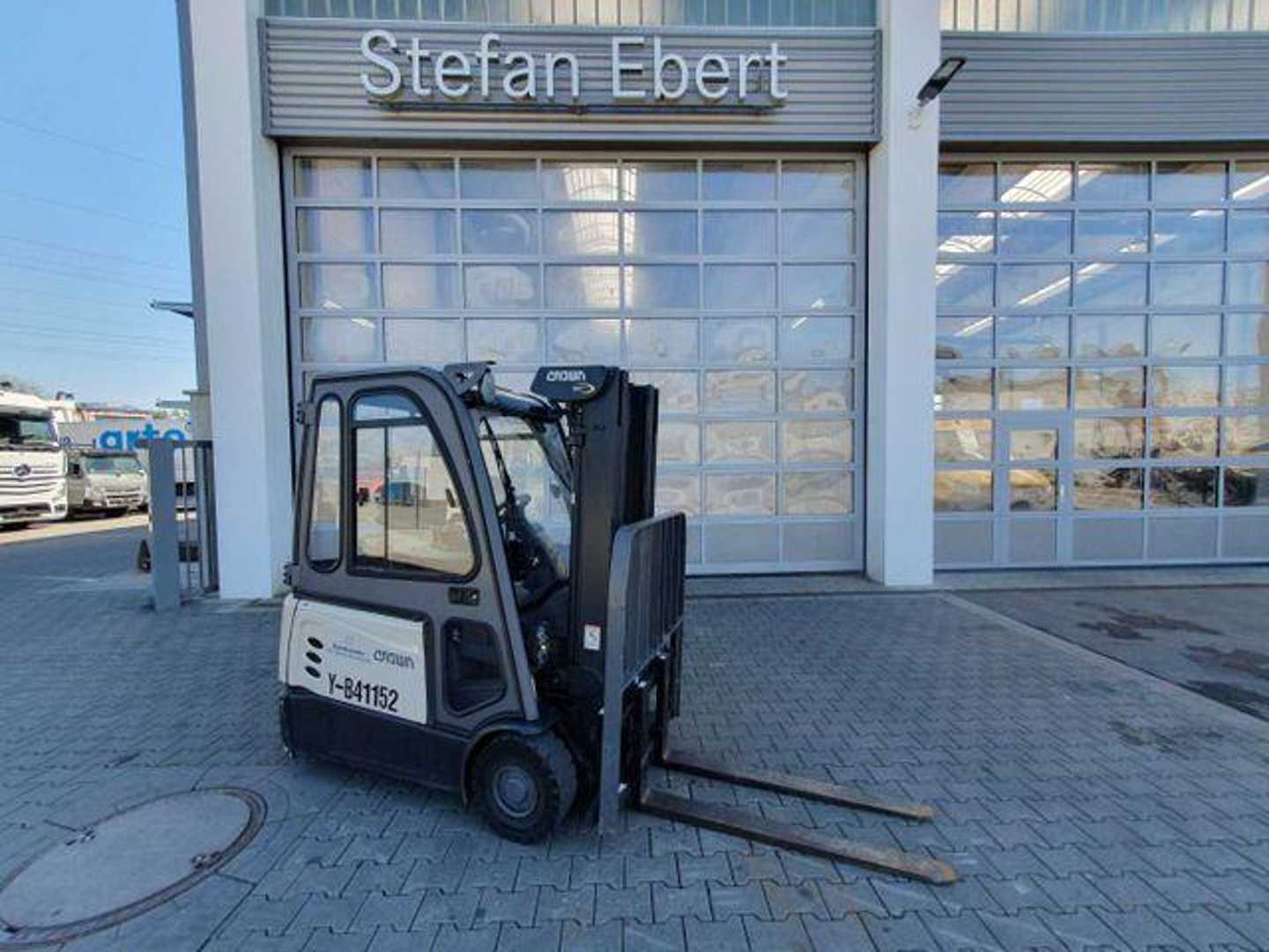Used Forklift Truck CROWN SCT6020-1.3 /Triplex: 4.30m /Batterie 2020 ELEKTRO VIERRADFRONTSTAPLER (13024794)