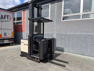 Used Forklift Truck CROWN SP3522-1.0 Baujahr 2018/ Hubhöhe 8,68M ELEKTRO HOCHHUBKOMMISSIONIERER (13063515)