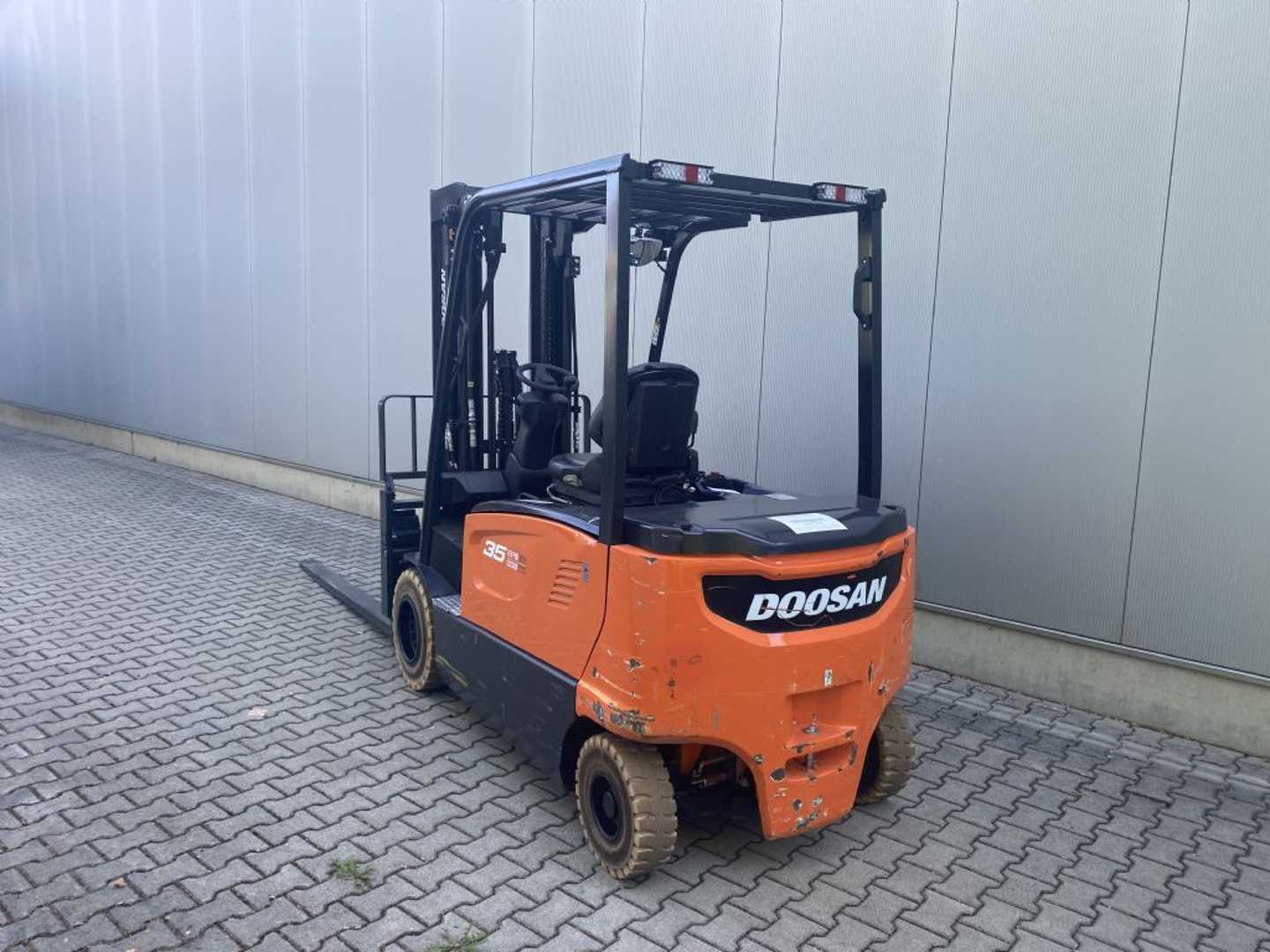 Used Forklift Truck DOOSAN B35X-7 ELEKTRO VIERRADFRONTSTAPLER (13061014)